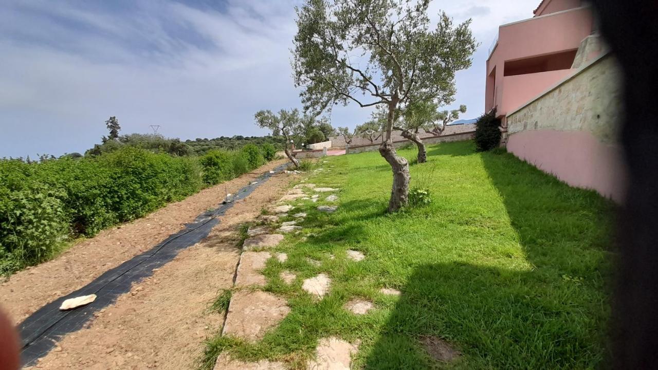 Georgioupoli Studio 2 With A Pool And Lake Views Exterior foto